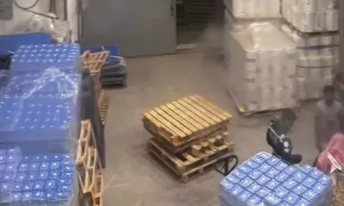 സർക്കാർ ഉത്തരവ് ലംഘിച്ചത് കാരണം അടച്ചുപൂട്ടിയ ആ കമ്പനി; ഒന്ന് ഇരുട്ട് വീണതും വീണ്ടും പ്രവർത്തനം; കുപ്പിവെള്ള നിർമ്മാണ പ്ലാന്റിനെതിരെ കടുത്ത നടപടിയുമായി കുവൈറ്റ്