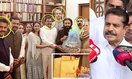 ഉണ്ണികൃഷ്ണന്‍ പോറ്റി സോണിയയെ കാണാന്‍ പോയത് പ്രസാദം നല്‍കാന്‍; കൂടെ പോയത് മണ്ഡലത്തിലെ വോട്ടര്‍ ആയതുകൊണ്ട്;  സന്ദര്‍ശനത്തിന് മുന്‍കൂര്‍ ആയി അനുമതി വാങ്ങിയത് താന്‍ അറിഞ്ഞില്ല; ജോണ്‍ ബ്രിട്ടാസും- പോറ്റിയും തമ്മിലുള്ള ബന്ധം അന്വേഷിക്കണം; ആരോപണങ്ങള്‍ക്ക് മറുപടിയുമായി അടൂര്‍ പ്രകാശ്