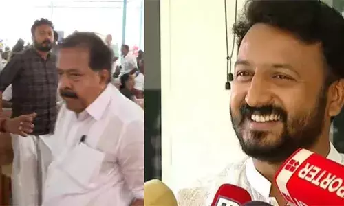 കയറിച്ചെന്നപ്പോള്‍ ജനറല്‍ സെക്രട്ടറി മുകളിലുണ്ടെന്നു പറഞ്ഞതു പോലും ചെന്നിത്തല; ഇതൊക്കെ ഇത്ര കാര്യമാണോ? ഞാനും രമേശ് ചെന്നിത്തലയും സംസാരിക്കുന്നത് കേരളത്തിലെ ജനങ്ങളെ ബാധിക്കുന്ന വിഷയമല്ല; പി ജെ കുര്യനുമായി സംസാരിച്ചത് ആരോഗ്യപ്രശ്‌നങ്ങളെ കുറിച്ച്: രാഹുല്‍ മാങ്കൂട്ടത്തില്‍