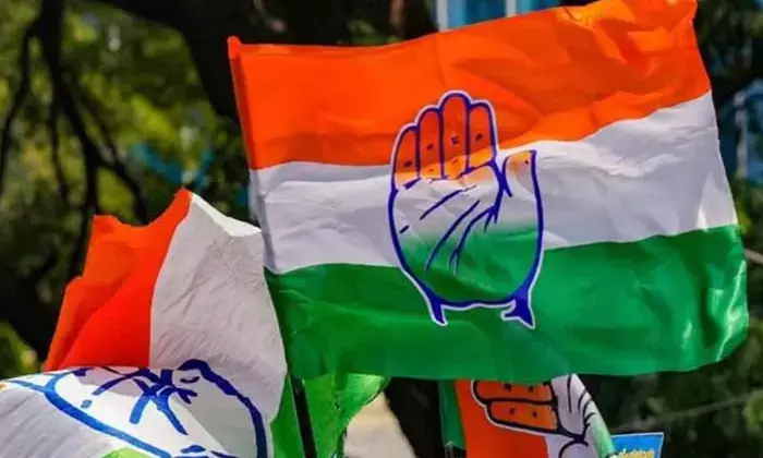 മുസ്ലിം ലീഗ് അടക്കമുള്ള ഘടകകക്ഷികളെ പിണക്കരുത്; സമുദായ സംഘടനകളെ പൂര്‍ണമായി വിശ്വാസത്തിലെടുക്കണമെന്ന് കെ മുരളീധരന്‍; ഭിന്നാഭിപ്രായങ്ങള്‍ പാര്‍ട്ടിക്കുള്ളില്‍ പറയണമെന്ന് തരൂര്‍; അമിത ആത്മവിശ്വാസ പാടില്ലെന്ന് ദീപ ദാസ് മുന്‍ഷി; കെപിസിസി നേതൃയോഗത്തില്‍ നേതാക്കള്‍ പറഞ്ഞത്