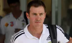 കോമയില്‍നിന്ന് പുറത്തുവന്ന ശേഷം അദ്ദേഹം സംസാരിച്ചു തുടങ്ങി; കുടുംബത്തിന് ഇത് ഒരു അദ്ഭുതം പോലെ തോന്നുന്നു;  മുന്‍ ഓസ്ട്രേലിയന്‍ ക്രിക്കറ്റ് താരം ഡാമിയന്‍ മാര്‍ട്ടിന്‍ സുഖം പ്രാപിക്കുന്നുവെന്ന്  ഗില്‍ക്രിസ്റ്റ്