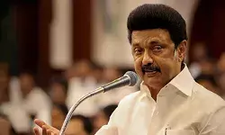 തമിഴ്നാട്ടില് റേഷന് കാര്ഡ് ഉടമകള്ക്ക് 3000 രൂപ പൊങ്കല് സമ്മാനം; റേഷന് കാര്ഡുള്ള 2.22 കോടി കുടുംബങ്ങള്ക്ക് ഗുണം ചെയ്യും തമിഴ്നാട്ടില് റേഷന് കാര്ഡ് ഉടമകള്ക്ക് 3000 രൂപ പൊങ്കല് സമ്മാനം; റേഷന് കാര്ഡുള്ള 2.22 കോടി കുടുംബങ്ങള്ക്ക് ഗുണം ചെയ്യും