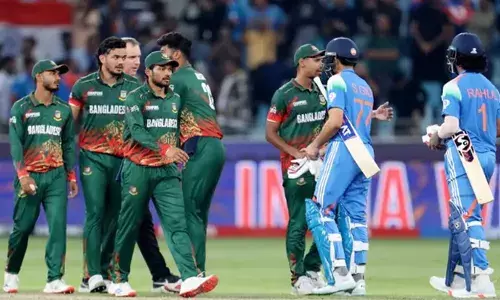 ഇന്ത്യയിൽ കളിക്കാൻ താൽപ്പര്യമില്ല; ടി20 ലോകകപ്പിൽ പുതിയ മത്സരക്രമം തയ്യാറാക്കാൻ ഐസിസി; ബംഗ്ളാദേശിന്റെ മത്സരങ്ങൾ ശ്രീലങ്കയിലേക്ക് മാറ്റാൻ സാധ്യത