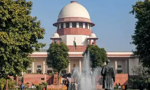 കരുവന്നൂര്‍ തട്ടിപ്പ്: മുന്‍ ഡയറക്ടര്‍ ബോര്‍ഡ് അംഗങ്ങള്‍ക്ക് സുപ്രീം കോടതിയില്‍ തിരിച്ചടി; 7 പ്രതികളുടെ മുന്‍കൂര്‍ ജാമ്യാപേക്ഷ തള്ളി