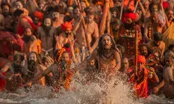 മതപരമായ സ്ഥലങ്ങളിലെ പവിത്രത നിലനിർത്തണം; കുംഭമേള നടക്കുന്ന പ്രദേശങ്ങളിൽ അഹിന്ദുക്കളുടെ പ്രവേശനം തടയണമെന്ന് ശ്രീ ഗംഗ സഭാ; നടപടി സ്വീകരിക്കുമെന്ന് ഉത്തരാഖണ്ഡ് മുഖ്യമന്ത്രി