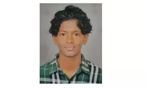 വാഹനാപകടത്തില്‍ ഗുരുതര പരിക്കേറ്റ് കോട്ടയം മെഡിക്കല്‍ കോളേജില്‍ ചികിത്സയിലായിരുന്ന വിദ്യാര്‍ത്ഥി മരിച്ചു; മരിച്ചത് അഭില്‍