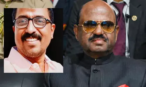 ശിവഗിരിയില്‍ എത്തുന്ന ഗുരുഭക്തരെ വലിപ്പ ചെറുപ്പ വെത്യാസം നോക്കിയല്ല സമാധിയില്‍ പ്രവേശനം അനുവദിയ്ക്കുന്നത്; ഗവര്‍ണര്‍ ആനന്ദബോസിനെ ശിവഗിരിയിലേക്ക് ക്ഷണിച്ച് ആര്‍ സി രാജീവ്