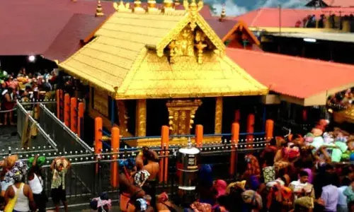 ശബരിമലയില്‍ വീണ്ടും ക്രമക്കേട്: 16 ലക്ഷം രൂപയുടെ നെയ്യ് പാക്കറ്റുകള്‍ കാണാനില്ല; ദേവസ്വം വിജിലന്‍സ് അന്വേഷണം തുടങ്ങി