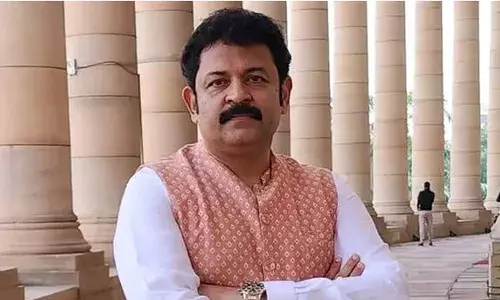 കൊല്ലത്ത് വോട്ട് കൂട്ടി, ഇനി ലക്ഷ്യം സ്വന്തം തട്ടകം; വട്ടിയൂര്‍ക്കാവില്‍ മത്സരിക്കാന്‍ താല്‍പര്യം പ്രകടിപ്പിച്ച് ജി. കൃഷ്ണകുമാര്‍; സിറ്റിങ് എംഎല്‍എയുടേത് പിആര്‍ വര്‍ക്ക് മാത്രം; കെ.മുരളീധരന്‍ ഒരിടത്തും സ്ഥായിയായി നില്‍ക്കുന്ന ആളല്ല; പാര്‍ട്ടി എവിടെ മത്സരിക്കാന്‍ ആവശ്യപ്പെട്ടാലും അനുസരിക്കുമെന്നും കൃഷ്ണകുമാര്‍