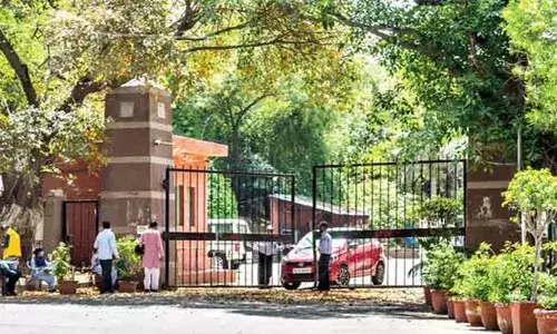 ജെ.എന്‍.യുവില്‍ മോദിക്കെതിരെ മുദ്രാവാക്യം; നടപടിയുമായി സര്‍വകലാശാല അധികൃതര്‍