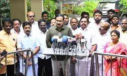 പട്ടാളി മക്കള് കക്ഷിയും എന്ഡിഎയില്; ഡിഎംകെയെ അധികാരത്തില് നിന്നകറ്റുക ലക്ഷ്യമെന്ന് ഇപിഎസും അന്പുമണിയും; വടക്കന് തമിഴ്നാട്ടില് വോട്ടുബാങ്കിനെ സ്വാധീനിക്കാനാകുമെന്ന് രാഷ്ട്രീയ വിദഗ്ദ്ധര് പട്ടാളി മക്കള് കക്ഷിയും എന്ഡിഎയില്; ഡിഎംകെയെ അധികാരത്തില് നിന്നകറ്റുക ലക്ഷ്യമെന്ന് ഇപിഎസും അന്പുമണിയും; വടക്കന് തമിഴ്നാട്ടില് വോട്ടുബാങ്കിനെ സ്വാധീനിക്കാനാകുമെന്ന് രാഷ്ട്രീയ വിദഗ്ദ്ധര്