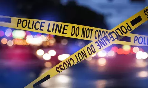 സാമ്പത്തിക ബാധ്യത; അമ്മയേയും സഹോദരങ്ങളേയും കൊലപ്പെടുത്തിയ ശേഷം പോലിസ് സ്‌റ്റേഷനിലെത്തി കീഴടങ്ങി 25കാരന്‍