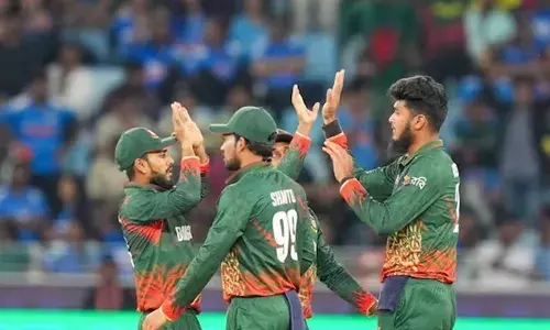 രാജ്യത്തിന്റെ അന്തസ്സ് കളഞ്ഞ് ലോകകപ്പ് കളിക്കാനില്ല; ഐസിസിക്ക് ഇന്ത്യയിലെ സാഹചര്യം മനസ്സിലായിട്ടില്ല; ട്വന്റി 20 ലോകകപ്പിന് ഇന്ത്യയിലേക്കില്ലെന്ന് ബംഗ്ലാദേശ്; മത്സരം ശ്രീലങ്കയിലേക്ക് മാറ്റുമോ?