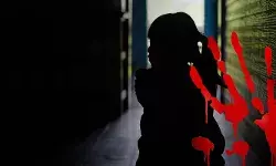 പതിനാറുകാരിയെ പെണ്വാണിഭ സംഘത്തിന് വിറ്റു; ആറു ദിവസത്തിനിടെ പെണ്കുട്ടിയെ പീഡിപ്പിച്ചത് പത്തു പേര്: കുട്ടിയുടെ പിതാവും മുത്തശ്ശിയുമടക്കം മൂന്നു പേര് അറസ്റ്റില് പതിനാറുകാരിയെ പെണ്വാണിഭ സംഘത്തിന് വിറ്റു; ആറു ദിവസത്തിനിടെ പെണ്കുട്ടിയെ പീഡിപ്പിച്ചത് പത്തു പേര്: കുട്ടിയുടെ പിതാവും മുത്തശ്ശിയുമടക്കം മൂന്നു പേര് അറസ്റ്റില്