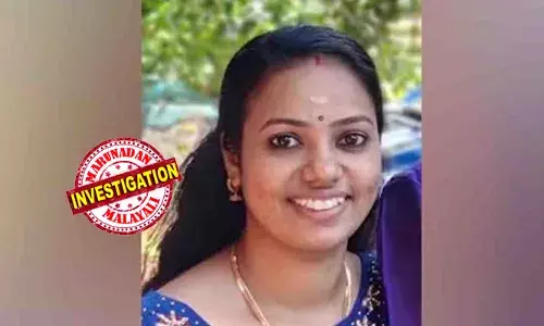 കുഞ്ഞിനെ തല്ലിയതിന്റെ പേരില് ഭര്തൃമാതാവ് വഴക്ക് പറഞ്ഞു; ജീവനൊടുക്കാനുള്ള പ്രശ്നങ്ങളൊന്നും ഉണ്ടായിരുന്നില്ലെന്ന് ബന്ധുക്കളും നാട്ടുകാരും; അഞ്ചു വയസ്സുകാരനെ കൊലപ്പെടുത്തി അമ്മ ജീവനൊടുക്കിയത് ജോലി കിട്ടാത്തതിലുള്ള നിരാശ കാരണമോ? സമഗ്രമായ അന്വേഷണവുമായി പൊലീസ് കുഞ്ഞിനെ തല്ലിയതിന്റെ പേരില് ഭര്തൃമാതാവ് വഴക്ക് പറഞ്ഞു; ജീവനൊടുക്കാനുള്ള പ്രശ്നങ്ങളൊന്നും ഉണ്ടായിരുന്നില്ലെന്ന് ബന്ധുക്കളും നാട്ടുകാരും; അഞ്ചു വയസ്സുകാരനെ കൊലപ്പെടുത്തി അമ്മ ജീവനൊടുക്കിയത് ജോലി കിട്ടാത്തതിലുള്ള നിരാശ കാരണമോ? സമഗ്രമായ അന്വേഷണവുമായി പൊലീസ്