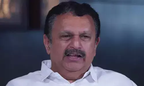 തന്ത്രി കണ്ഠരര് രാജീവരെയോ ഏതാനും ജീവനക്കാരെയോ മാത്രം പ്രതികളാക്കി യഥാര്‍ത്ഥ പ്രതികളെ രക്ഷിക്കാന്‍ അനുവദിക്കില്ലെന്ന് കെ മുരളീധരന്‍; മന്ത്രിയെ രക്ഷിക്കാനാണ് സര്‍ക്കാര്‍ നീക്കമെങ്കില്‍ ശക്തമായ പ്രതിഷേധം