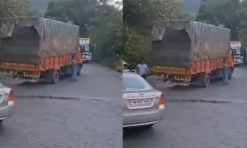 ലോറി ചുരത്തിലെ ഒമ്പതാം വളവിലാണ് കുടുങ്ങി; താമരശേരി ചുരത്തില്‍ ലോറി കുടുങ്ങിതോടെ ഗതാഗതം തടസപ്പെട്ടു