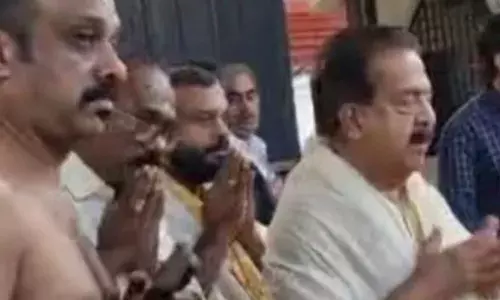 ആലത്തിയൂര്‍ ഹനുമാന് ഗദ വഴിപാട്; കാര്യസാധ്യത്തിനും ഐശ്വര്യത്തിനും ദോഷം അകറ്റുന്നതിനും വഴിപാടുമായി രമേശ് ചെന്നിത്തല