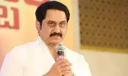 സിൽക്ക് സ്മിത പോലും വളരെ ലളിതവും മാന്യവുമായാണ് വസ്ത്രങ്ങൾ ധരിച്ചിരുന്നത്; ഇപ്പോഴത്തെ നടിമാർ ആ വ്യത്യാസം തിരിച്ചറിയണം; ശിവജിക്ക് പിന്നാലെ വിവാദത്തിലായി നടന്‍ സുമന്‍