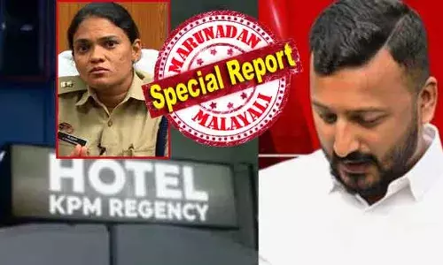 ഉപതിരഞ്ഞെടുപ്പില്‍ നീലപ്പെട്ടിയില്‍ കൈപൊള്ളി; ഇത്തവണ പഴുതടച്ച് പൂങ്കുഴലി; ഹോട്ടല്‍ മുറിയില്‍ പോലീസ് താമസിച്ചത് മൂന്ന് ദിവസം; കാനഡക്കാരിയുടെ മൊഴിയില്‍ രാഹുല്‍ മാങ്കൂട്ടത്തില്‍ കുടുക്കിയത് നിരീക്ഷണം ഉറപ്പാക്കി; അര്‍ധരാത്രി ഓപ്പറേഷന്‍; നീലപ്പെട്ടിയില്‍ താരമായ അതേ ഹോട്ടലില്‍ അറസ്റ്റ്