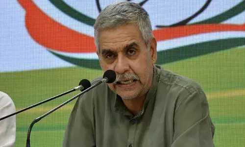 തെരഞ്ഞെടുപ്പാകുമ്പോൾ അവർ റെയ്ഡ് നടത്തും; അത് കഴിഞ്ഞാൽ പിന്നെ കാണില്ല; ഒരു ഏജന്റിനെ പോലെ പെരുമാറും; ഇഡിക്കെതിരെ തുറന്നടിച്ച് സന്ദീപ് ദീക്ഷിത്