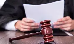 പൊലീസ് യൂണിഫോം അണിയണമെന്ന് ആഗ്രഹം; പഠിപ്പിച്ച് എസ്‌ഐ ആക്കി;  പണി കിട്ടിയപ്പോള്‍ പുരോഹിതനായ ഭര്‍ത്താവ് വേണ്ട! മധ്യപ്രദേശിലെ സബ് ഇന്‍സ്‌പെക്ടറുടെ ക്രൂരത! ദമ്പതികള്‍ കുടുംബ കോടതിയില്‍