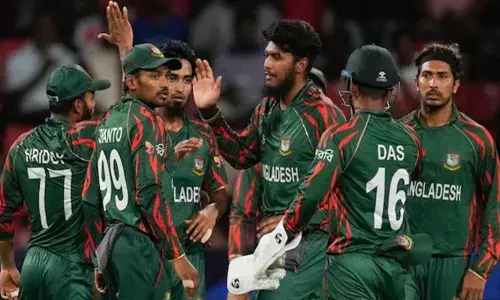 ടി20 ലോകകപ്പിലെ ബംഗ്ലാദേശിന്റെ മത്സരങ്ങൾ കേരളത്തിൽ?; കളികൾ ശ്രീലങ്കയിലേക്ക് മാറ്റില്ല; ആ വേദികളിൽ സുരക്ഷിതമായി കളിക്കാൻ കഴിയുമെന്ന് ഐസിസി