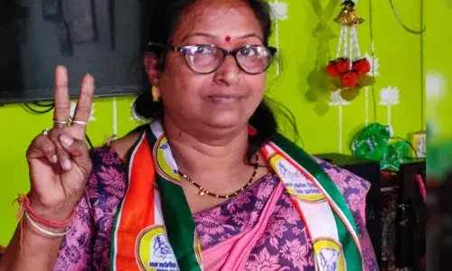 ഇങ്ങനെ ആണെങ്കിൽ അവർക്ക് അതിന് കഴിയില്ല..; തെരഞ്ഞെടുപ്പിൽ നാല് കുട്ടികളുടെ അമ്മ മത്സരിക്കുന്നതിനെതിരെ ബിജെപി രംഗത്ത്; കടുത്ത നിയമലംഘനമെന്ന് ആരോപണം