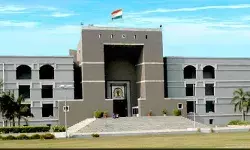 വിവാഹം ലൈംഗിക അടിമത്തമല്ല; ശാരീരിക സ്വാതന്ത്ര്യം ഓരോ വ്യക്തിയുടെയും അവകാശം; ഭാര്യയെ ലൈംഗികമായി പീഡിപ്പിച്ച കേസില്‍ പ്രതിക്ക് ജാമ്യം നിഷേധിച്ച് ഗുജറാത്ത് ഹൈക്കോടതി