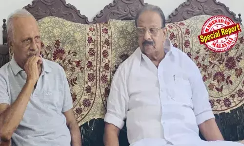 കൊട്ടാരക്കരയില്‍ ഐഷ പോറ്റിക്ക് പിന്നാലെ കണ്ണൂരിലും വിസ്മയം വിരിയുമോ? അഭ്യൂഹങ്ങള്‍ക്ക് വിരാമമിട്ട് സി.കെ.പി പത്മനാഭന്‍; പാര്‍ട്ടി വിടില്ലെന്ന് വ്യക്തമാക്കി തളിപ്പറമ്പ് മുന്‍ എം. എല്‍.എ; സുധാകരന്‍ വന്നത് സൗഹൃദത്തിന്; ബിജെപിക്കാരും വരാറുണ്ട്; പാര്‍ട്ടിയുമായി ഇടഞ്ഞുതന്നെ, പക്ഷേ കളം മാറാനില്ല; മനസ്സ് തുറന്ന് സി കെ പി