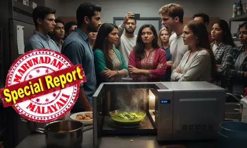 മൈക്രോവേവിൽ ഭക്ഷണം ചൂടാക്കി; മണം അസഹനീയമാണെന്നും, ഇനി അത് പാകം ചെയ്യരുതെന്നും താക്കീത്; ഇന്ത്യൻ ദമ്പതികൾക്ക് നേരെ വംശീയാധിക്ഷേപം; ബിരുദങ്ങൾ തടഞ്ഞുവെച്ചു; യുഎസ് യൂണിവേഴ്സിറ്റിക്ക് പാലക് പനീർ കൊടുത്ത പണി; നൽകേണ്ടത് 1.8 കോടി നഷ്ടപരിഹാരം