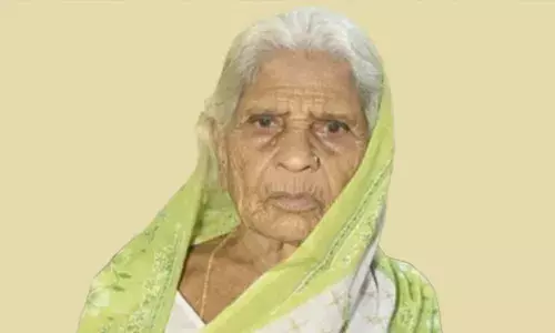 ശവസംസ്‌ക്കാര ചടങ്ങുകള്‍ക്കിടെ 103കാരിയുടെ ശരീരിത്തില്‍ അനക്കം; ഒടുവില്‍ സംസ്‌ക്കാര ചടങ്ങുകള്‍ക്ക് എത്തിയവര്‍ മടങ്ങിയത് പിറന്നാള്‍ കേക്ക് മുറിച്ച് ആഘോഷിച്ച്