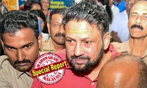 അയ്യപ്പന്റെ സ്വര്‍ണ്ണം കവര്‍ന്നവര്‍ ജയിലില്‍ക്കിടന്ന് വിയര്‍ക്കും! കട്ടിളപ്പാളിക്ക് പിന്നാലെ ദ്വാരപാലക കേസിലും കണ്ഠരര് രാജീവരുടെ അറസ്റ്റ്;  ശബരിമലയില്‍ പഴയ കൊടിമരം മാറ്റിയതിലും വന്‍ അഴിമതി; 1998 മുതലുള്ള സകല അഴിമതിയും പൊക്കാന്‍ ഹൈക്കോടതി ഇടപെടല്‍