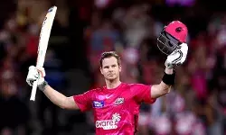 9 സിക്‌സ്, 5 ഫോര്‍, 41 പന്തില്‍ സെഞ്ചുറിയുമായി സ്റ്റീവന്‍ സ്മിത്ത്; ബിഗ് ബാഷിൽ സിഡ്‌നി തണ്ടറിനെ അഞ്ച് വിക്കറ്റിന് പരാജയപ്പെടുത്തി സിക്‌സേഴ്‌സ്; ഡേവിഡ് വാർണറുടെ സെഞ്ചുറി പാഴായി