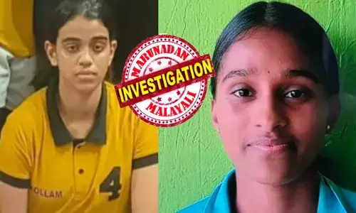 ഒട്ടും സഹിക്കാൻ പറ്റാതെ..അമ്മയെ അവസാനമായി വിളിച്ച മക്കൾ; ഹോസ്റ്റൽ ജീവിതം ജയിൽ പോലെ ആണെന്ന് തുറന്നുപറച്ചിൽ; പിന്നെ അറിയുന്നത് ആ രണ്ട് പെൺകുട്ടികളുടെ ദാരുണ വാർത്ത; മുറിയിലെ ഫാനിൽ തൂങ്ങി മരണം; കൊല്ലത്തെ സംഭവം സർവത്ര ദുരൂഹം; മൊഴികൾ അടക്കം ശേഖരിക്കാൻ പോലീസ്