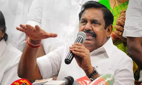 സ്ത്രീകള്‍ക്കും പ്രതിമാസം രണ്ടായിരം രൂപ; പുരുഷന്‍മാര്‍ക്ക് സൗജന്യയാത്ര; തൊഴിലുറപ്പ് ദിനങ്ങൾ വർധിപ്പിക്കും; വീട് ഇല്ലാത്തവര്‍ക്ക് ഭൂമിയും വീടും നൽകും; തെരഞ്ഞെടുപ്പ് വാഗ്ധാനങ്ങളുമായി എഐഎഡിഎംകെ