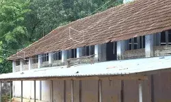 കൊല്ലം തേവലക്കര സ്‌കൂളില്‍ വിദ്യാര്‍ഥി ഷോക്കറ്റ് മരിച്ച സംഭവം; പ്രധാനാധ്യാപികയുടെ സസ്‌പെന്‍ഷന്‍ പിന്‍വലിച്ചു