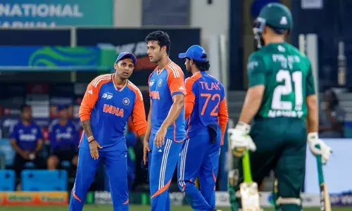 ബോളിംഗ് വേഗയും റണ്ണപ്പും മെച്ചപ്പെട്ടു, പക്ഷെ ഏകദിനം കളിക്കാനുള്ള ഫിറ്റ്നെസ് അവനില്ല; ആ ചെന്നൈ സൂപ്പർ കിങ്‌സ് താരം ടി20 ഫോര്‍മാറ്റിന് മാത്രം അനുയോജ്യനായ ക്രിക്കറ്ററെന്ന് റോബിൻ ഉത്തപ്പ