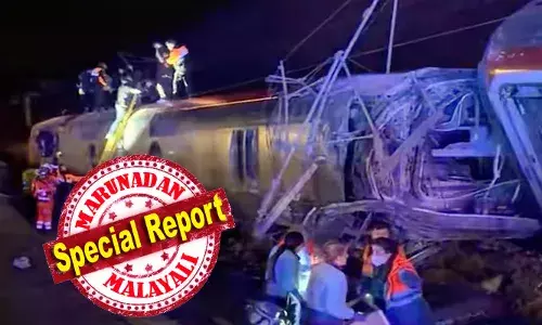 സ്പെയിനില്‍ ഹൈ സ്പീഡ് ട്രെയിനുകള്‍ കൂട്ടയിടിച്ച് കൊല്ലപ്പെട്ടത് അനേകര്‍; സ്ഥിരീകരിച്ചത് 21 മരണം; നൂറിലധികം പേര്‍ക്ക് സാരമായി പരിക്കേറ്റു; നിരവധി പേര് ഇപ്പോഴും അവശിഷ്ടങ്ങള്‍ക്കിടയില്‍ കുടുങ്ങി കിടക്കുനന്നതായി റിപ്പോര്‍ട്ട്; അതിവേഗ പാതയില്‍ രണ്ടു ട്രെയിനുകള്‍ എങ്ങനെ ഒരുമിച്ചെത്തിയെന്നത് ദുരൂഹം; ഇടിയുടെ ആഘാതത്തില്‍ ഒരു ട്രെയിനിന് മുകളിലേക്ക് രണ്ടാമത്തെ ട്രെയിന്‍ കയറി