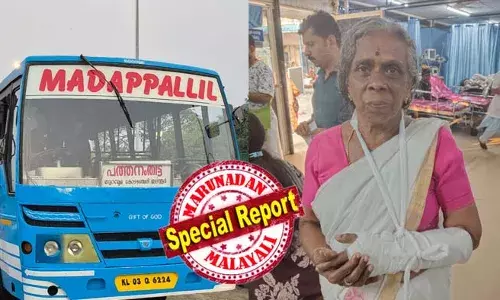 അമിതവേഗതയില്‍ പാഞ്ഞ സ്വകാര്യ ബസിനുള്ളില്‍ വീണ് വയോധികയുടെ കൈ ഒടിഞ്ഞു; ആശുപത്രിക്ക് മുന്നില്‍ ഇറക്കി വിട്ട് ജീവനക്കാര്‍ മുങ്ങി;  പത്തനംതിട്ട-ചെങ്ങന്നൂര്‍ റൂട്ടിലെ മാടപ്പള്ളി ബസിനെതിരേ പരാതി