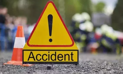 കണ്ണൂരില്‍ നിര്‍ത്തിയിട്ട സ്‌കൂട്ടറില്‍ കാര്‍ ഇടിച്ച് അപകടം; വയോധികന് ദാരുണാന്ത്യം