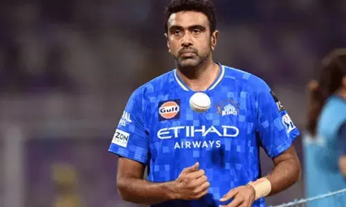 ധോണിയേയും രോഹിത്തിനേയും എല്ലാവരും പുകഴ്ത്തുന്നത് അതുകൊണ്ടാണ്; ഗില്ലിന് ആ കാര്യത്തിൽ വ്യക്തതയില്ല; പരമ്പര തോൽവിക്ക് പിന്നാലെ രൂക്ഷ വിമർശനവുമായി ആർ അശ്വിൻ