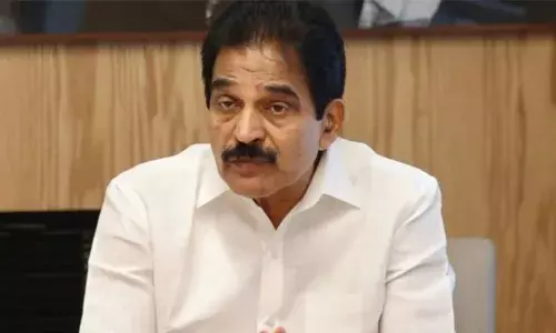 നയപ്രഖ്യാപനത്തില്‍ ഗവര്‍ണ്ണര്‍ ഒഴിവാക്കിയ ഭാഗം മുഖ്യമന്ത്രി വായിച്ചത് ഇലക്ഷന്‍ സ്പോണ്‍സേര്‍ഡ് ഡ്രാമ; മന്ത്രി സജി ചെറിയാന്‍ പിണറായിക്ക് പഠിക്കുന്നു; വിദ്വേഷക്കടകള്‍ വ്യാപിപ്പിക്കാനുള്ള ശ്രമങ്ങള്‍ ആര് നടത്തിയാലും കോണ്‍ഗ്രസ് കൂട്ടുനില്‍ക്കില്ലെന്നും കെ സി വേണുഗോപാല്‍