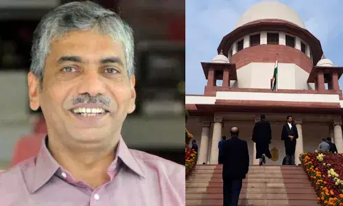 കോടതിയെ വിഡ്ഢിയാക്കാന്‍ വരരുത്! ജേക്കബ് തോമസ് പ്രതിയായ ഡ്രജ്ജര്‍ അഴിമതിക്കേസില്‍ കേന്ദ്രസര്‍ക്കാരിന് 25,000 രൂപ പിഴ; കേസില്‍ തെറ്റായ വിവരങ്ങള്‍ ധരിപ്പിച്ചതിന് സുപ്രീം കോടതി രൂക്ഷ വിമര്‍ശനം