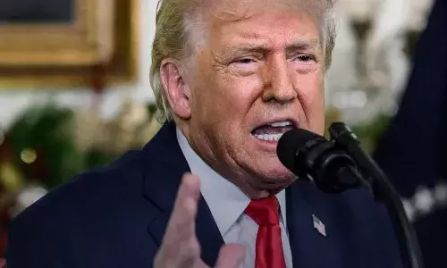 ട്രംപിന്റെ താരിഫ് ഭീഷണി: വിപണിയില്‍ ആശങ്ക, ഓഹരി സൂചികകള്‍ കൂപ്പുകുത്തി