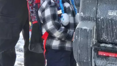 അഞ്ചു വയസ്സുകാരനെ വീട്ടുമുറ്റത്ത് നിന്ന് പിടികൂടി; സ്കൂള് അധികൃതര് പ്രതിഷേധത്തില് അഞ്ചു വയസ്സുകാരനെ വീട്ടുമുറ്റത്ത് നിന്ന് പിടികൂടി; സ്കൂള് അധികൃതര് പ്രതിഷേധത്തില്