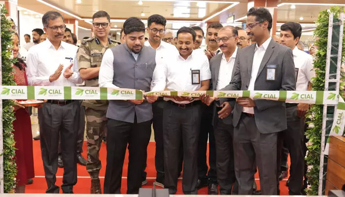 ദേഹപരിശോധന അതിവേഗത്തില്; സിയാലില് ഫുള് ബോഡി സ്കാനറുകള് പരീക്ഷണാടിസ്ഥാനത്തില് പ്രവര്ത്തിച്ചു തുടങ്ങി ദേഹപരിശോധന അതിവേഗത്തില്; സിയാലില് ഫുള് ബോഡി സ്കാനറുകള് പരീക്ഷണാടിസ്ഥാനത്തില് പ്രവര്ത്തിച്ചു തുടങ്ങി