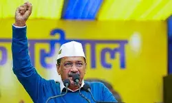 സമന്‍സ് ലംഘനക്കേസില്‍ കെജ്രിവാളിന് കോടതിയുടെ ക്ലീന്‍ ചിറ്റ്; രണ്ടുകേസുകളില്‍ വെറുതെ വിട്ടതോടെ, കേന്ദ്ര ഏജന്‍സിക്ക് മുഖത്തേറ്റ അടിയെന്ന് എഎപി; അമാനത്തുള്ള ഖാനും രക്ഷപ്പെട്ടു; ഡല്‍ഹി മദ്യനയക്കേസിലെ കുരുക്ക് അഴിയുന്നുവോ? വേട്ടയാടലെന്ന എഎപിയുടെ ആരോപണത്തിന് കരുത്ത് പകര്‍ന്ന് വിധി