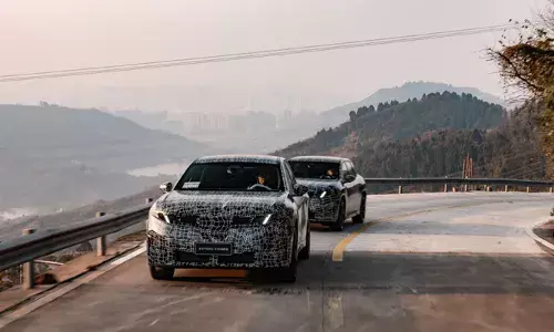 ചൈനക്കാരുടെ മുഴുവൻ നോട്ടവും ജർമ്മൻ കുതിരയിൽ; ആവശ്യക്കാർ ഏറെയും ഈ മോഡലിന്; വിപണികളിൽ ഇനി ബിഎംഡബ്ല്യു iX3 ലോംഗ് വീൽബേസ് തരംഗം