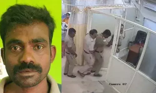 കണ്ണൂര്‍ ജില്ലാ ആശുപത്രിയില്‍ പട്ടാപ്പകല്‍ പോക്‌സോ പ്രതിയുടെ വിളയാട്ടം; പരിശോധന മുറിയുടെ ക്യാബിന്‍ ചില്ലുകള്‍ അടിച്ചു തകര്‍ത്തു; വളപട്ടണം പൊലിസ് സ്റ്റേഷനിലെ വാഹനങ്ങളും തകര്‍ത്തു